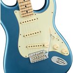 FENDER - American Performer Stratocaster®, Maple Fingerboard - Satin Lake Placid Blue