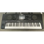 YAMAHA - PSR-SX900 - 61 KEY - used