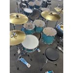 YAMAHA - Batterie Rydeen 10 / 12 / 14 / 20 / caisse claire avec quincaillerie / banc / cymbales Paiste 101 - Turquoise Glitter - démo