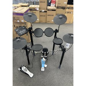 YAMAHA - DTX452K95 - promo avec une cymbale PCY95AT gratuite - démo