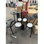 ROLAND - TD316-S - Batterie électronique - 5 pièces avec support - démo